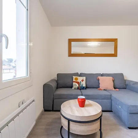 Eneki Apartment